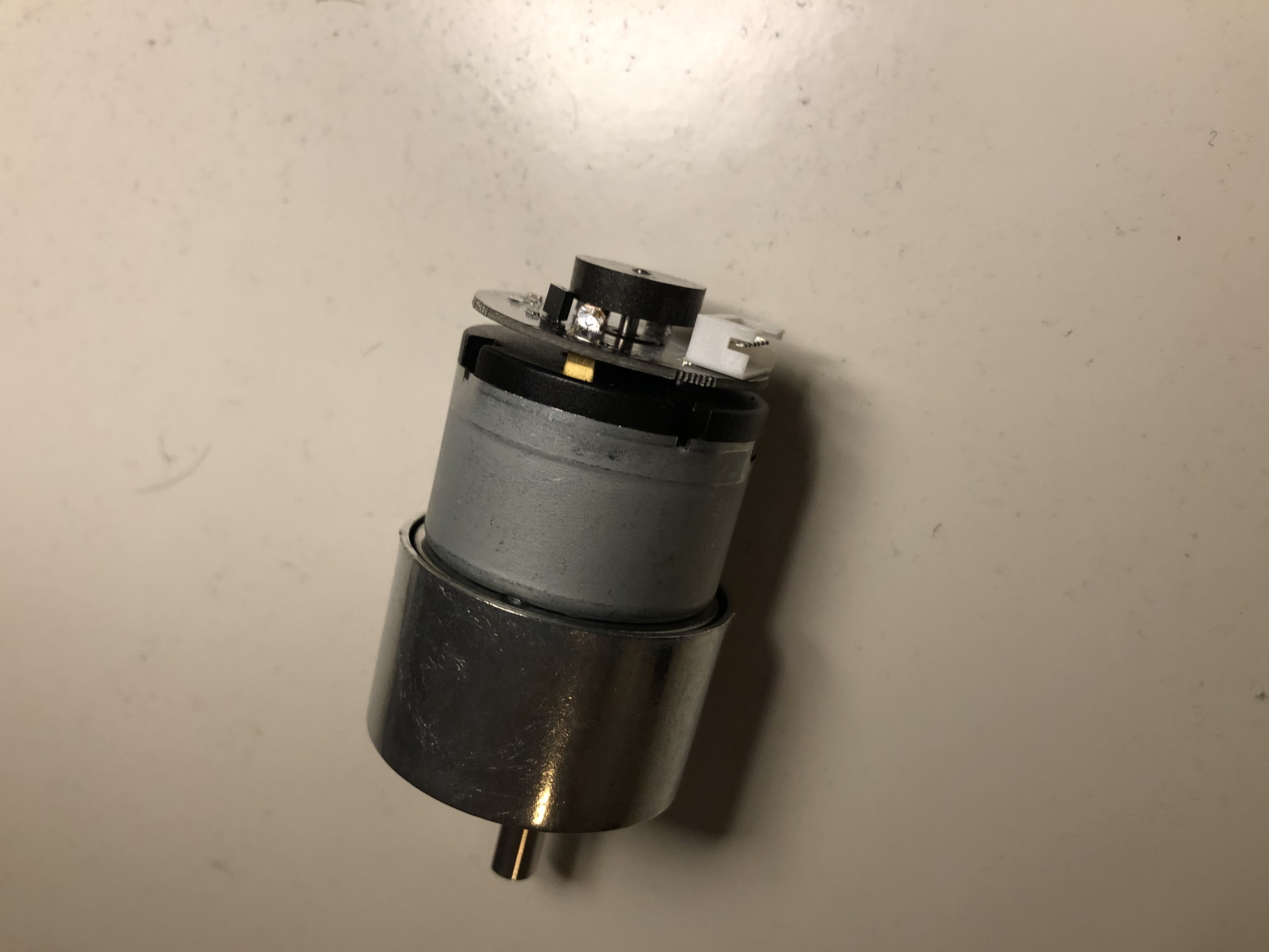 No dust cover motor